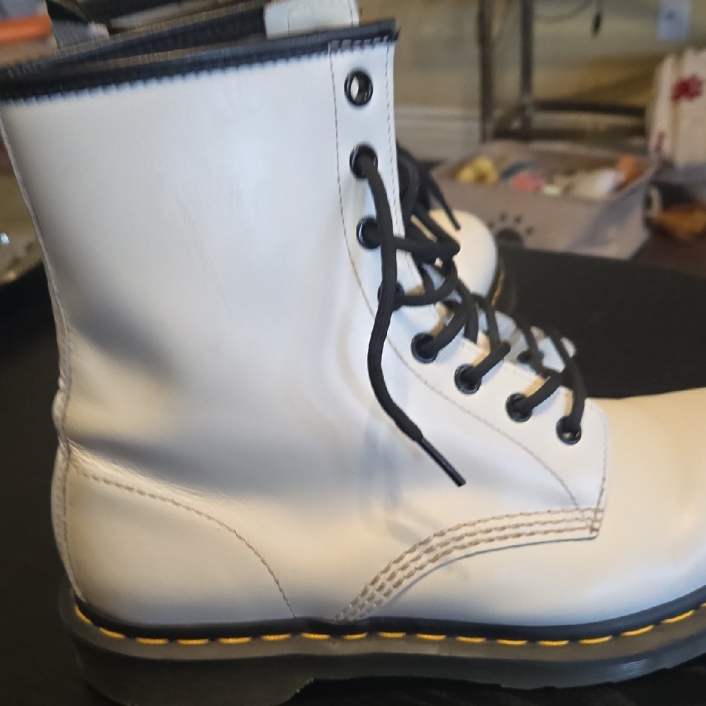 Dr. Martens White Boots with Black Accents Size 10 - Picture 8 of 15